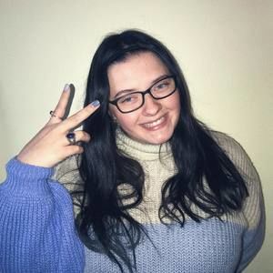 Meet your Posher, Alexandra